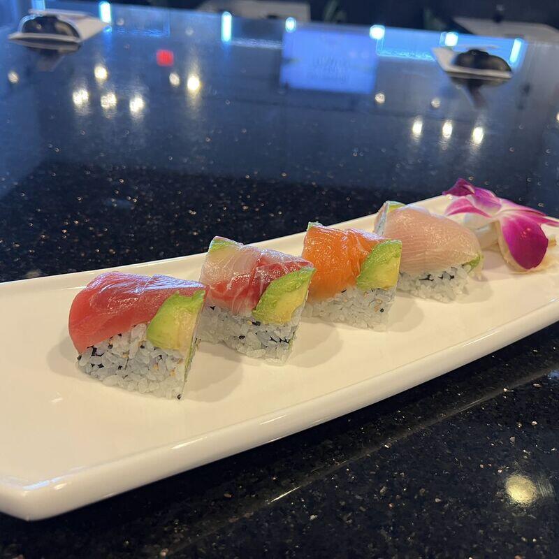 *Rainbow Roll