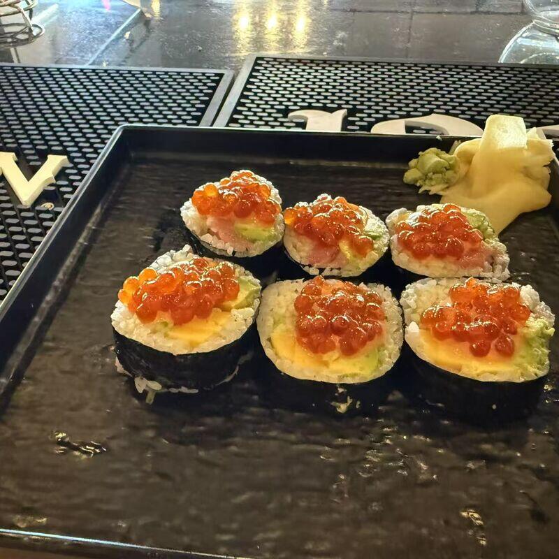 Sun Set Roll (6 PCS)